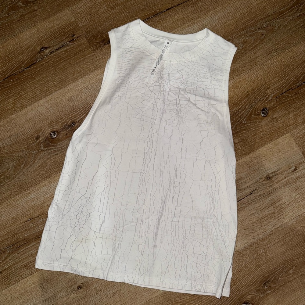Lululemon Tank Top.